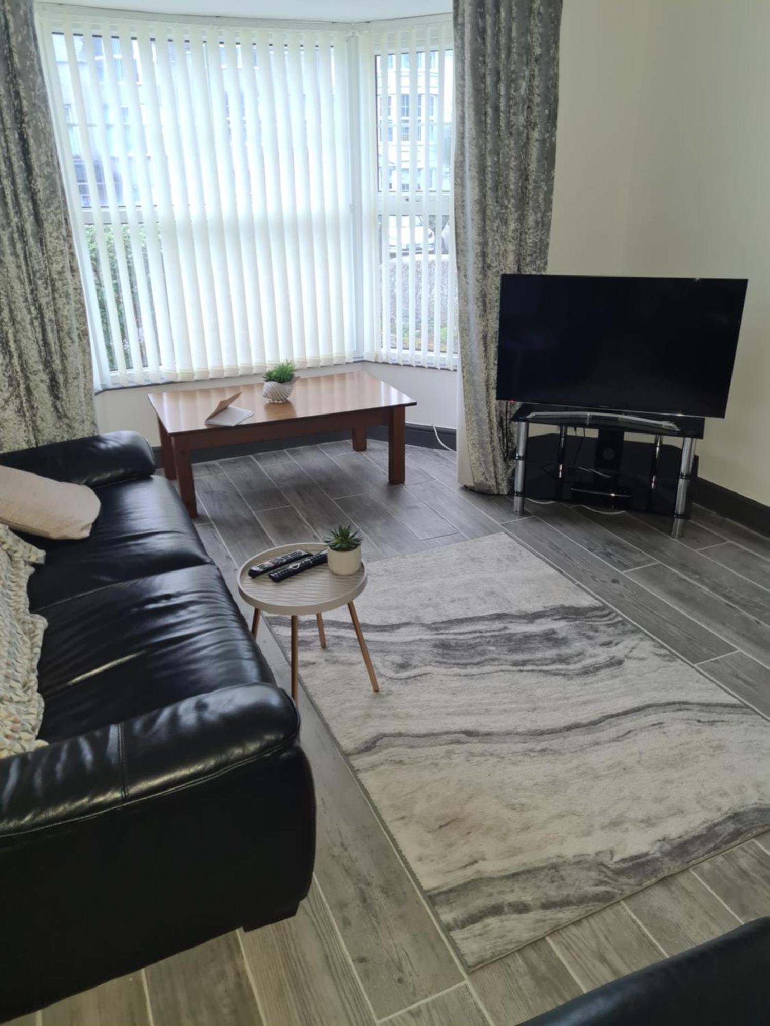 Blodfa Villa Holyhead Eksteriør billede